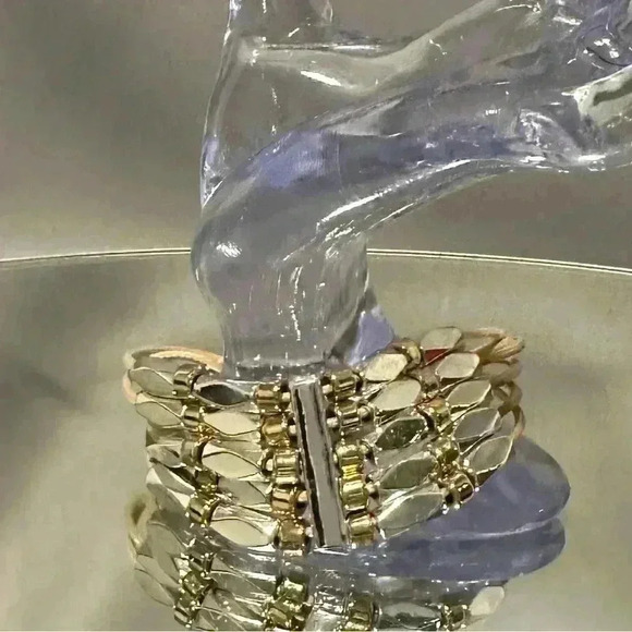 💎💟Women’s Vintage woman’s metal  bracelet - Picture 1 of 13